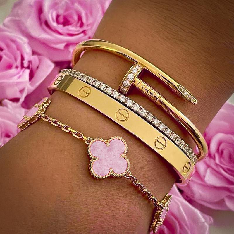 AWG Fine Jewelry : Premium Quality Tennis Bracelet - Stackable, Trendy and Durable Silver Bracelet for Women & Men, Versatile as Jewelry Anklet -18K Gold Plated & Hypoallergenic