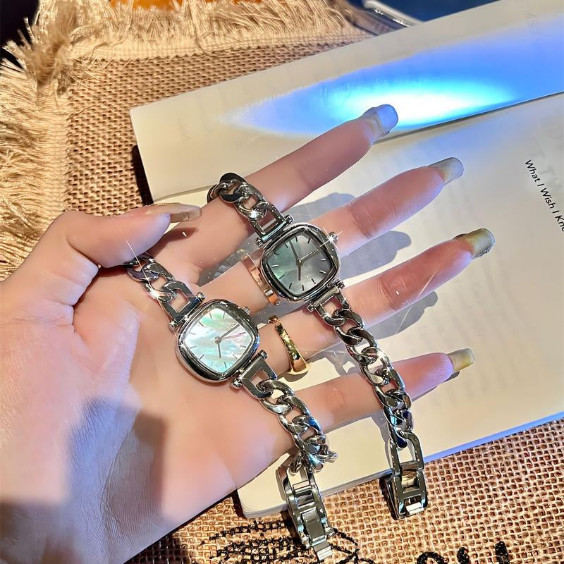 New Small Dial Watch for Women, with a Niche and High-End Feel. Chain Style Fashionable and Casual Personalized Quartz Watch for the Workplace, Suitable for Daily Matching and Fashionable Gifts
