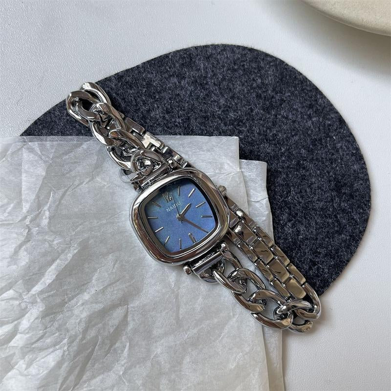 New Small Dial Watch for Women, with a Niche and High-End Feel. Chain Style Fashionable and Casual Personalized Quartz Watch for the Workplace, Suitable for Daily Matching and Fashionable Gifts