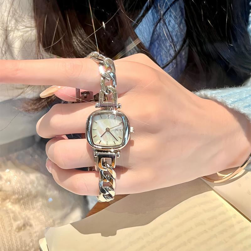 New Small Dial Watch for Women, with a Niche and High-End Feel. Chain Style Fashionable and Casual Personalized Quartz Watch for the Workplace, Suitable for Daily Matching and Fashionable Gifts