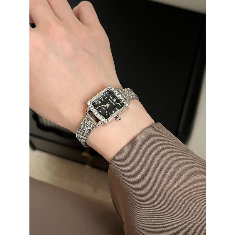 New Square Candy Diamond Edged Square Watch for Women, Niche, Light Luxury, High-End Design, Versatile Watch for Women, Suitable for Daily Matching, Fashionable Gift